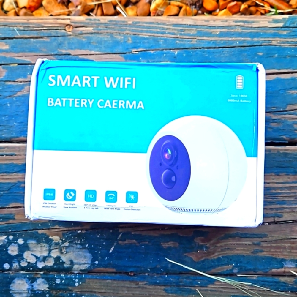 Smart WiFi Battery Camera With Optional Solar Panel